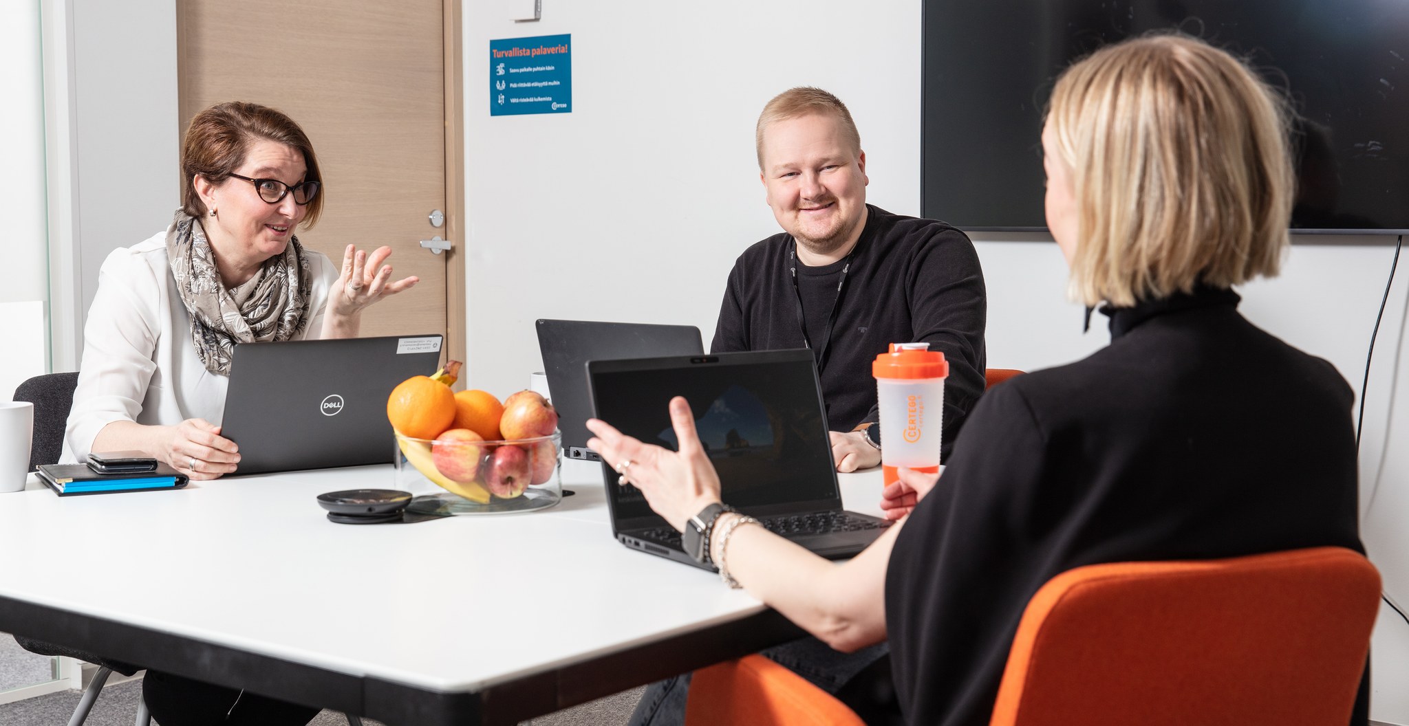 Certego kouluttaa ja konsultoi tehokkaassa turvajärjestelmien pääkäytössä