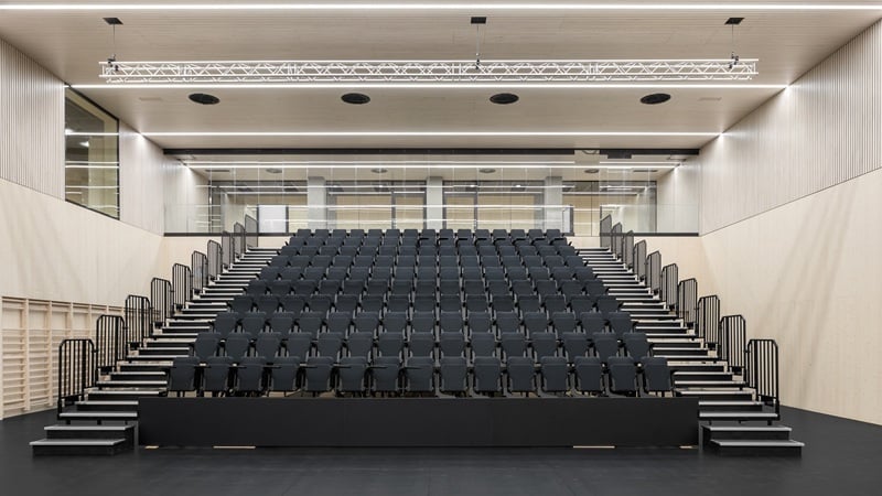 olympiastadion-liikuntasali-auditorio-kuva-stadion-saatio-wellu-hamalainen