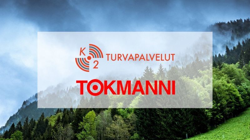 K2 Turvapalvelut tukee Tokmannin ilmastotyötä, yritysten logot ympäristöteemaisella taustalla.